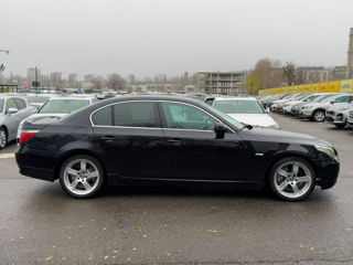 BMW 5 Series foto 6