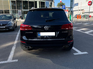 Volkswagen Touareg foto 7