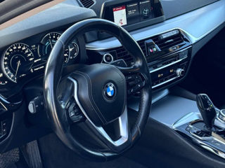 BMW 5 Series foto 7