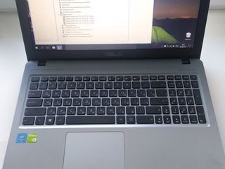 Asus X540SC (15.6"LED HD/Intel 4Core 2.4Ghz/RAM 4 GB/SSD 120 GB+HDD 500 GB/GeForce 810M 2 GB)