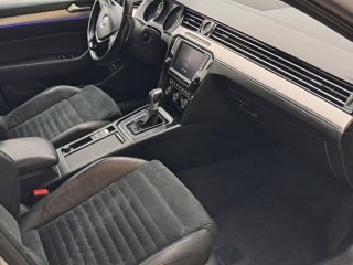 Volkswagen Passat foto 10