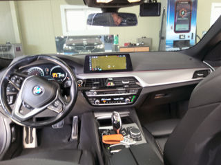 BMW 5 Series foto 8