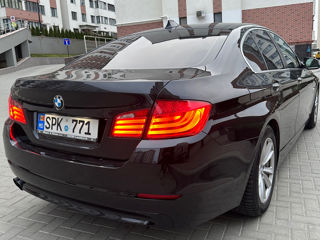 BMW 5 Series foto 3