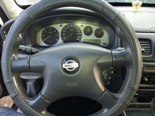 Nissan Almera foto 3