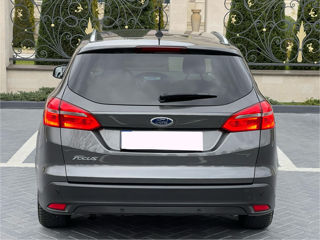 Ford Focus foto 7