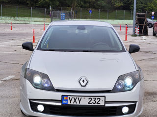 Renault Laguna foto 10