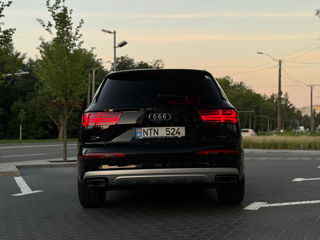 Audi Q7 foto 4