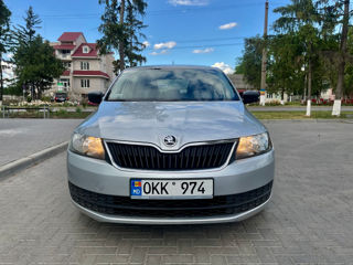 Skoda Rapid foto 2