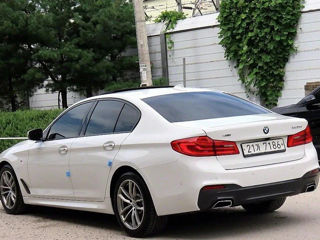 BMW 5 Series foto 3