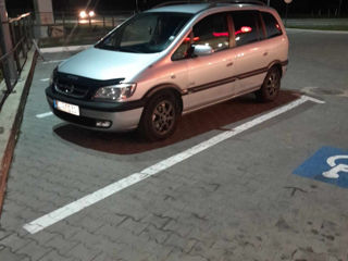 Opel Zafira foto 5