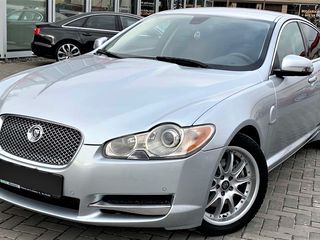 Jaguar XF фото 3