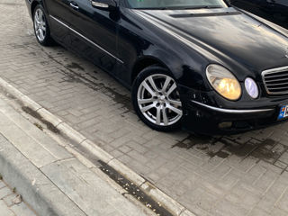 Mercedes E-Class