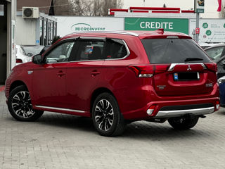 Mitsubishi Outlander foto 5