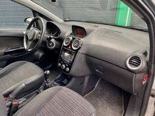 Opel Corsa foto 8