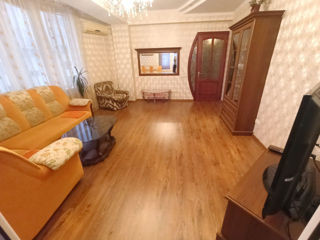 Apartament cu 1 cameră, 65 m², Buiucani, Chișinău foto 2