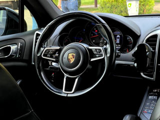 Porsche Cayenne foto 9