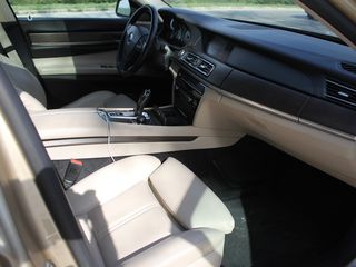 BMW 7 Series foto 9