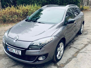 Renault Megane foto 2