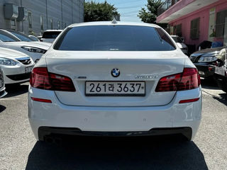 BMW 5 Series foto 19