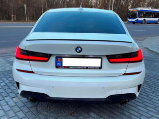 BMW 3 Series foto 4