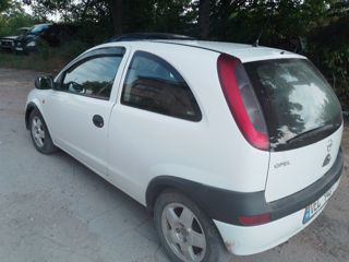 Opel Corsa foto 3