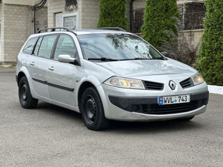 Renault Megane foto 1