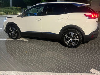 Peugeot 3008 foto 2