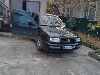 Volkswagen Vento foto 2