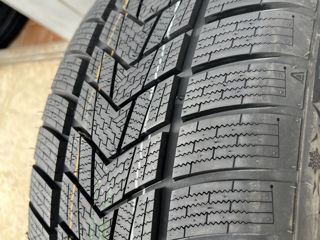 255/40 R19 Tracmax S330/ Доставка, livrare toata Moldova foto 4