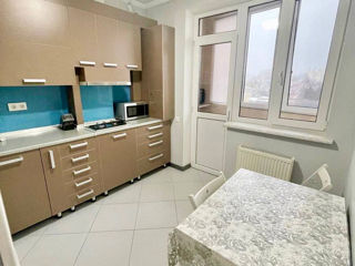 Apartament cu 1 cameră, 60 m², Buiucani, Chișinău foto 4