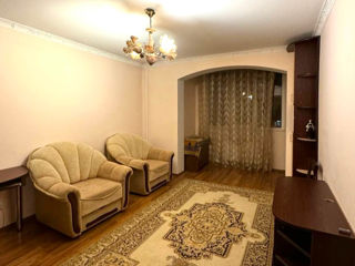 Apartament cu 3 camere, 74 m², Botanica, Chișinău