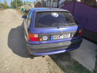 Opel Astra foto 2