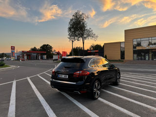 Porsche Cayenne foto 4