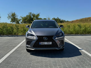 Lexus NX Series foto 1