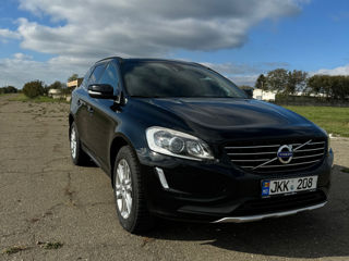 Volvo XC60 foto 3