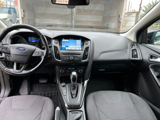 Ford Focus foto 10