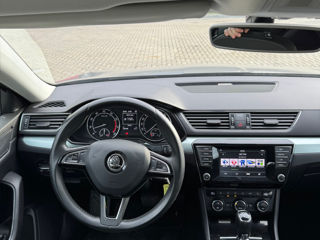 Skoda Superb foto 7