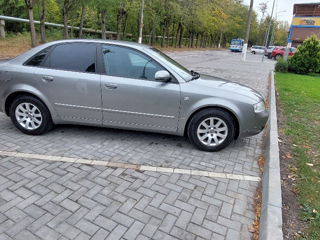 Audi A4 foto 4