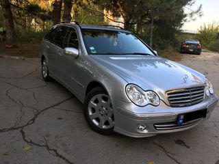 Mercedes C Class foto 3