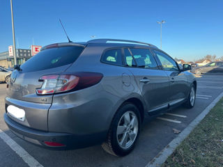 Renault Megane foto 2