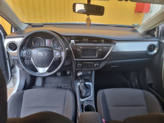 Toyota Auris foto 5