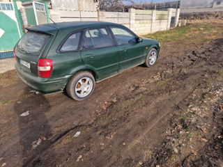 Mazda 323 foto 7