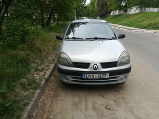 Renault Clio foto 3