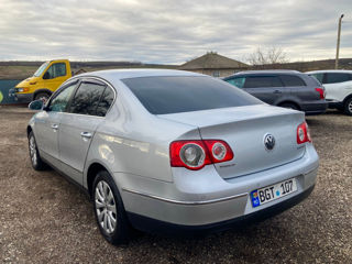 Volkswagen Passat foto 6