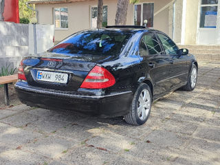 Mercedes E-Class foto 3