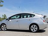 Toyota Prius foto 1