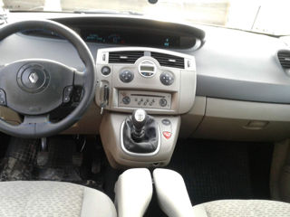 Renault Grand Scenic foto 10