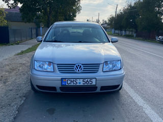 Volkswagen Bora foto 1