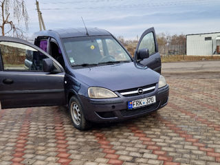 Opel Combo foto 2