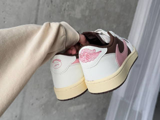 Nike Air Jordan 1 Low Dark Pony / Pink Oxford x Travis Scott фото 6